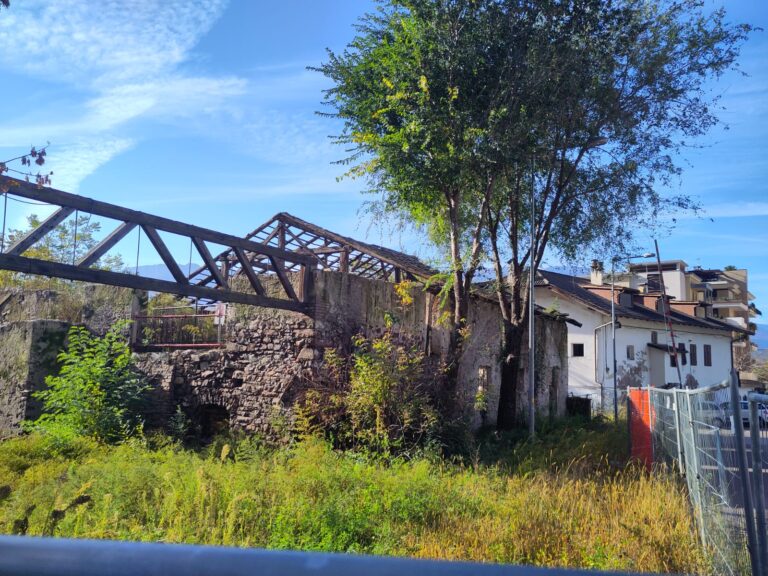 Lost place house 768x576