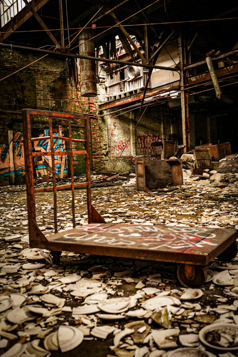 China Factory 6 3938 768x1149