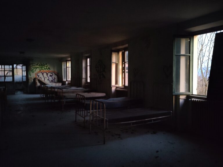 Sacra Famiglia / Rotes Kreuz Krankenhaus 2 IMG 20250101 171228 768x576