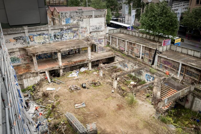 St. James Theater 2 urbex.kiwi2025 03 26 11 36 01dbf591de 3a79 4de0 aee0 eb2d340c5da6 768x512