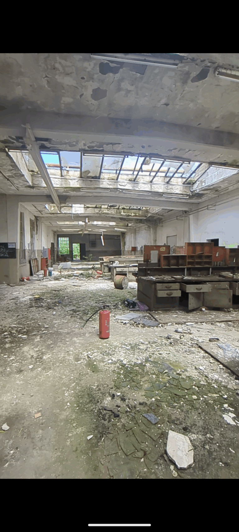 Verlassene Fabrik in Wangen i.A. 6 1000038226 768x1707