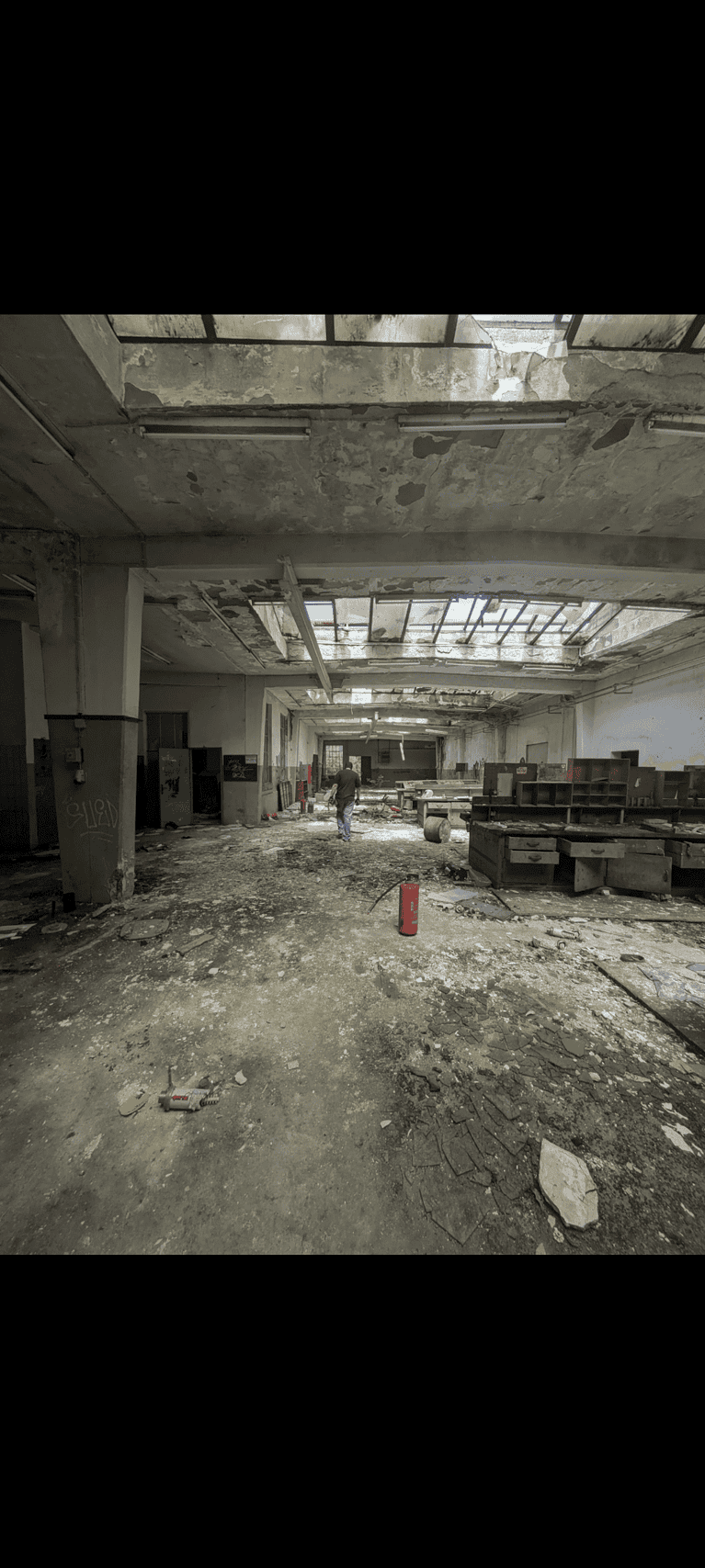 Verlassene Fabrik in Wangen i.A. 7 1000038229 768x1707