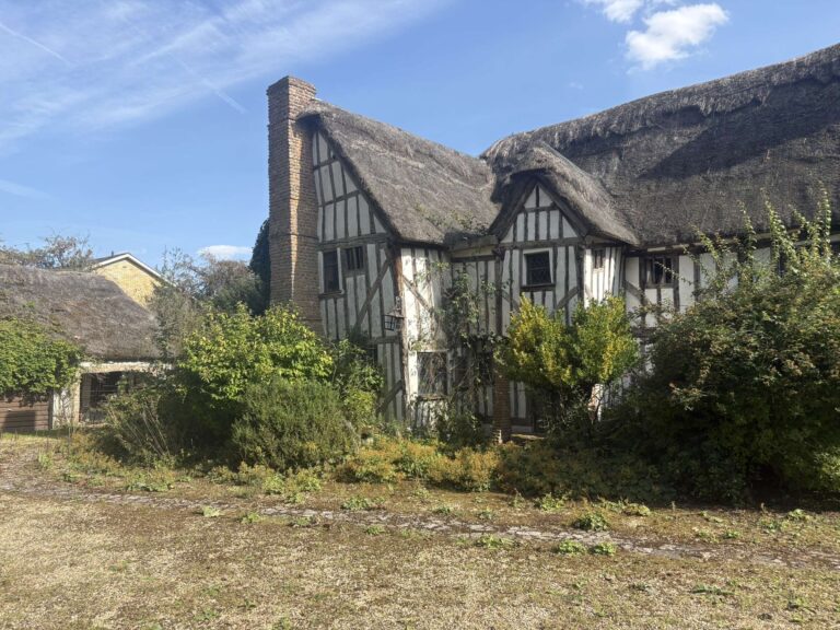 Tuthill Manor 11 IMG 0118 768x576