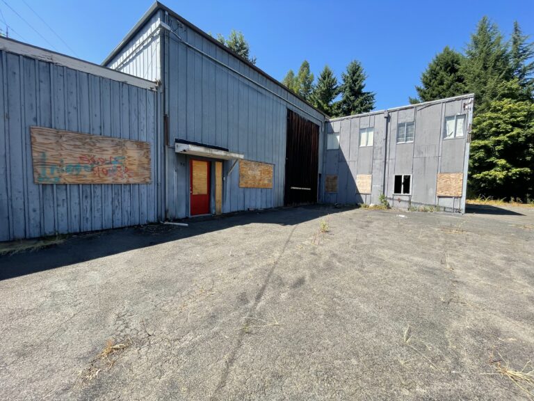 altes Büro 4 IMG 6637 768x576