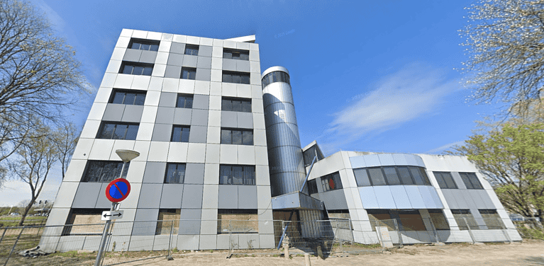 Screenshot 2025 08 30 235134 768x376