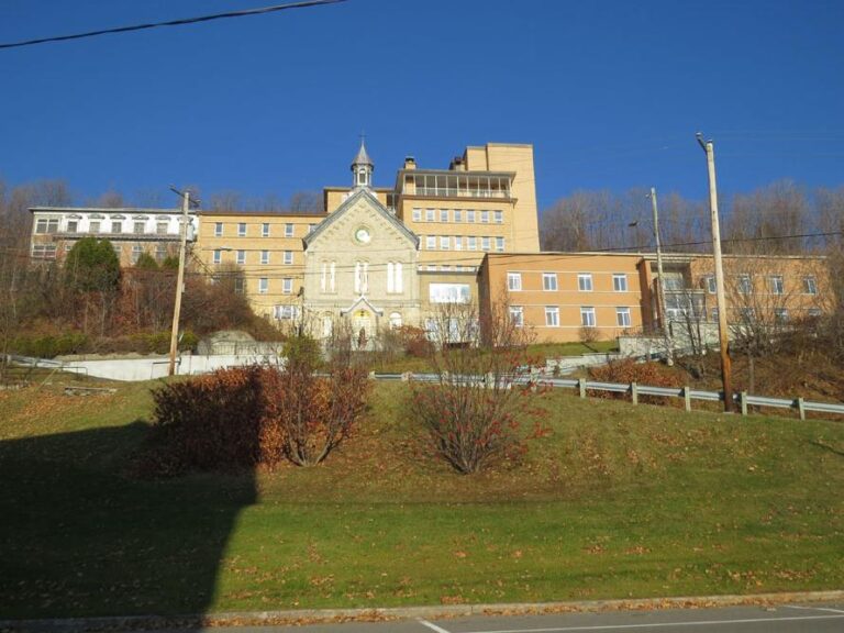 Old picture, not current state