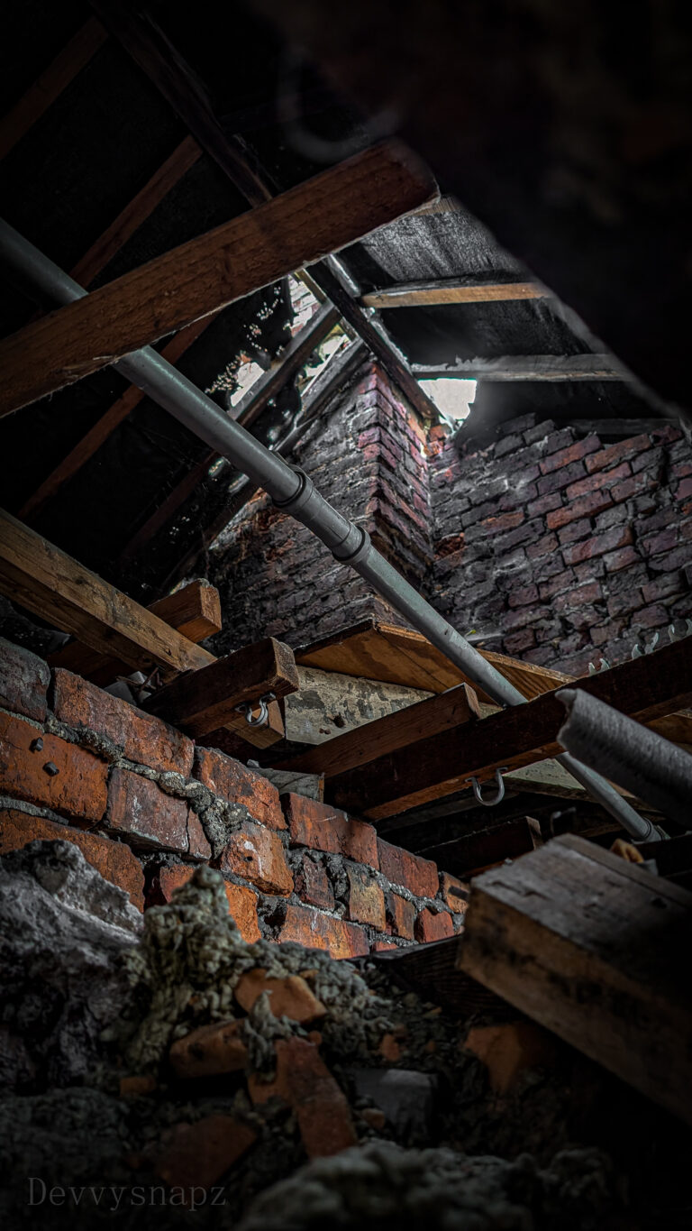 Naggs Head Pub Altrincham 2 1000005358 768x1365