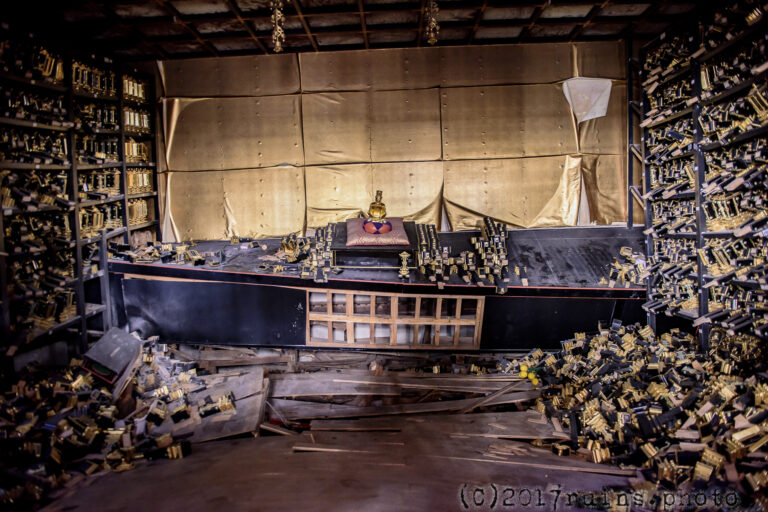 Tempio della menzogna 1 ANG 0209 768x512