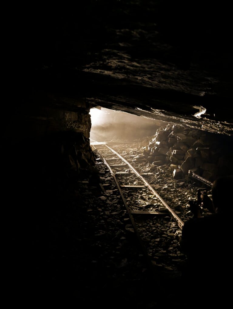 Indiana Jones Mines 2 PXL 20250921 1017434973 768x1020