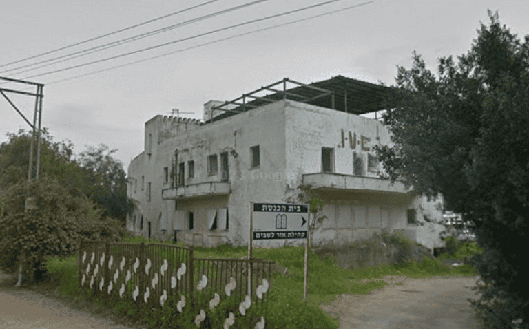 Abandoned Nursing Home 1 Screenshot 2025 10 28 174513 768x479