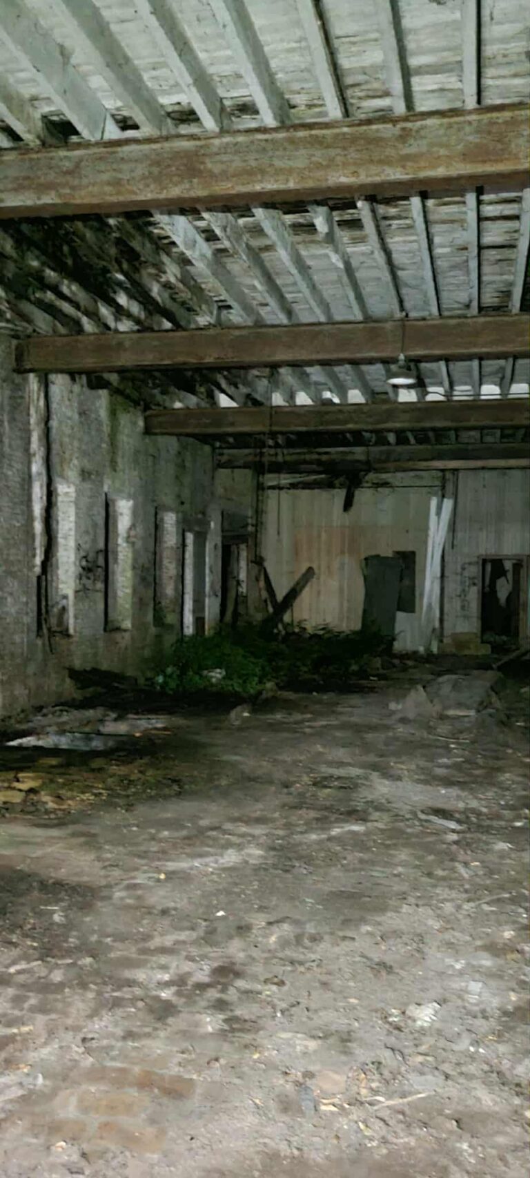 Vecchia fabbrica tessile Magazzino 4 d46a5b19 c57b 4420 bd13 bbd235b2d33c 768x1706