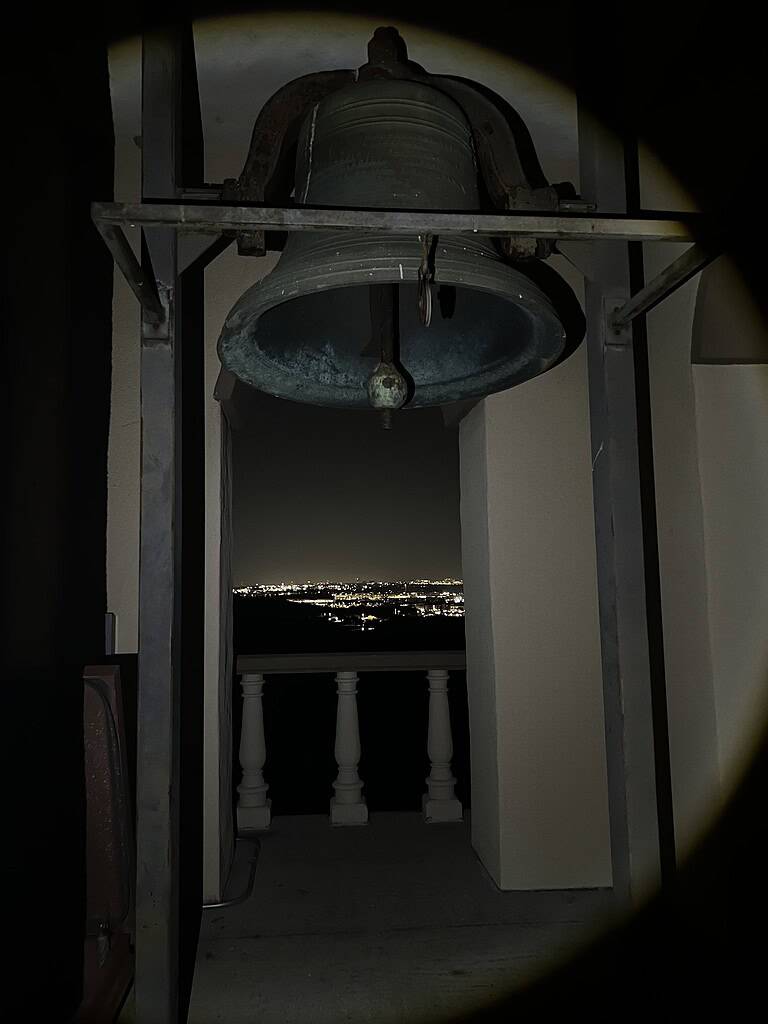 Abandoned Golf Course Clubhouse 8 IMG 4778 768x1024