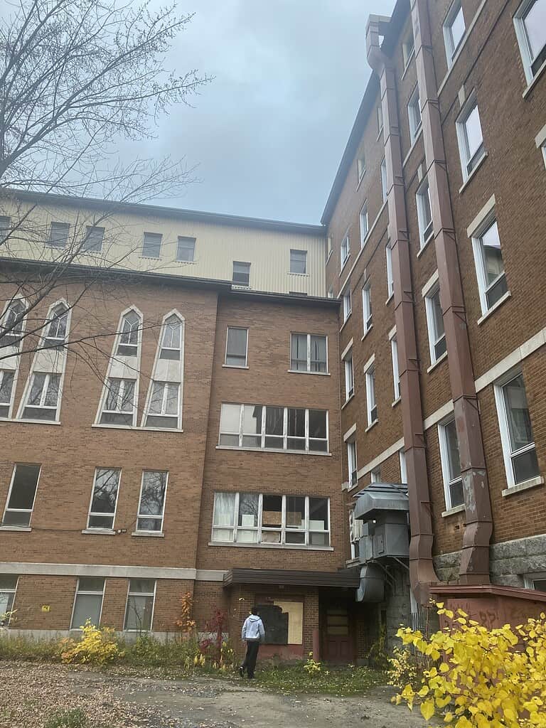 Abandoned Retirement home 6 IMG 5679 768x1024