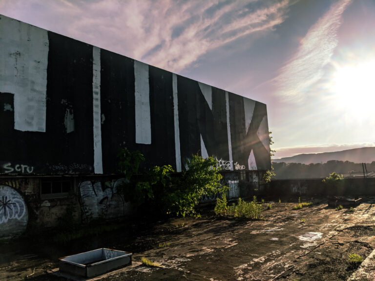 PXL 20250619 234238815 768x576