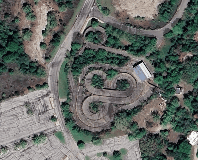 Abandoned Amusement Park 1 Screenshot 2025 11 18 152914 768x622