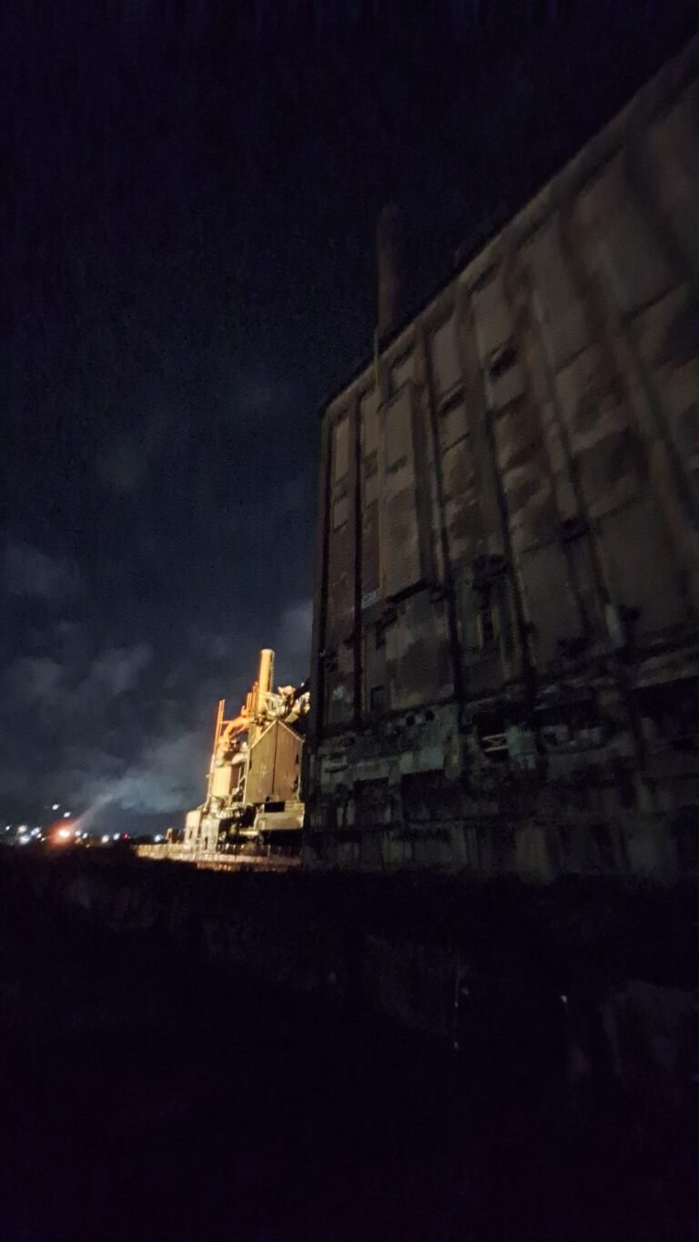 Metallfabrik 3 20251207 215044 768 x 1365