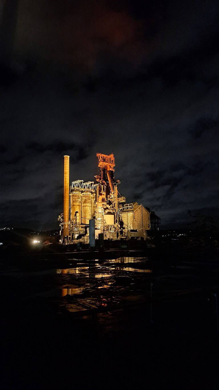 Metallfabrik 2 20251207 215855 768 x 1364