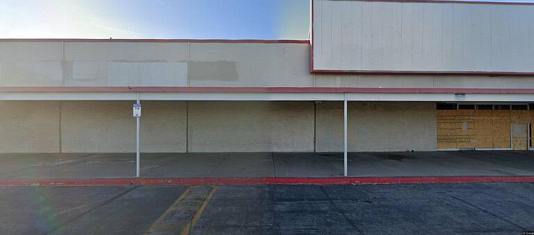 Abandoned Store 1 IMG 0422 768x338