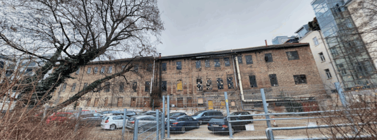 Edificio abbandonato 1 Screenshot 2025 12 16 162734 768x287