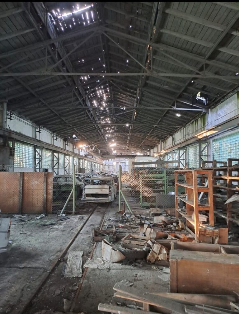 veterans garage 3 768x1009