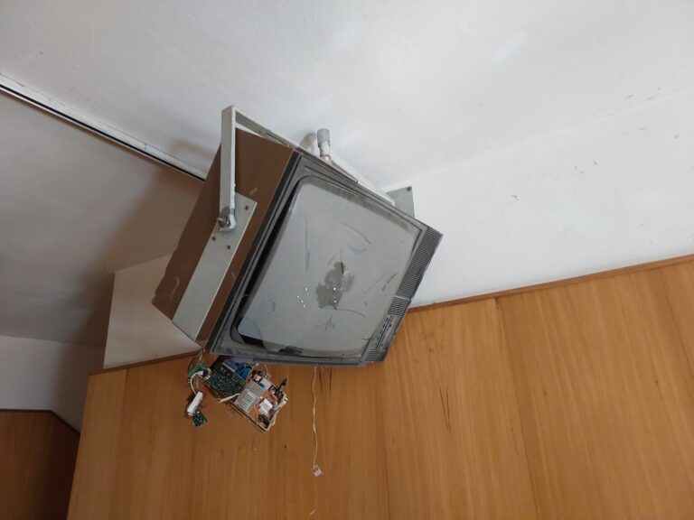 Abandoned Hotel 8 20241020 141946 768x576