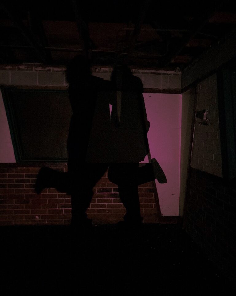 Verlassenes asiatisches Restaurant 2 6954E189 1FBB 4053 BDD1 133FA11F21B7 768x960