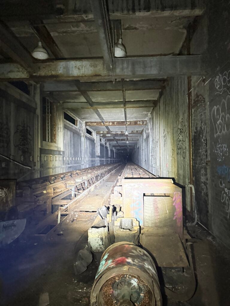 Abandoned power station 5 IMG 6540 768x1024 1