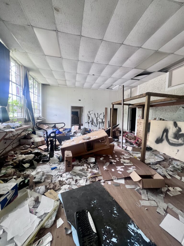 Alte Cedar Springs-Schule 3 Foto 3 768×1024
