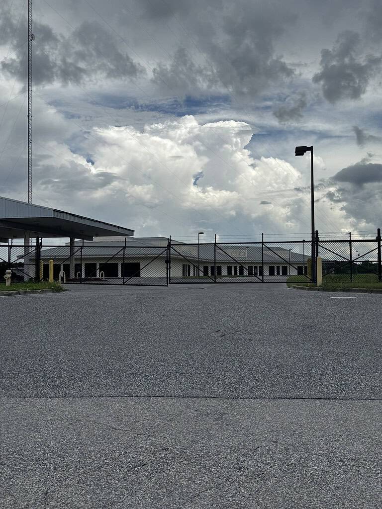Abandoned Facility 1 IMG 4580 768x1024
