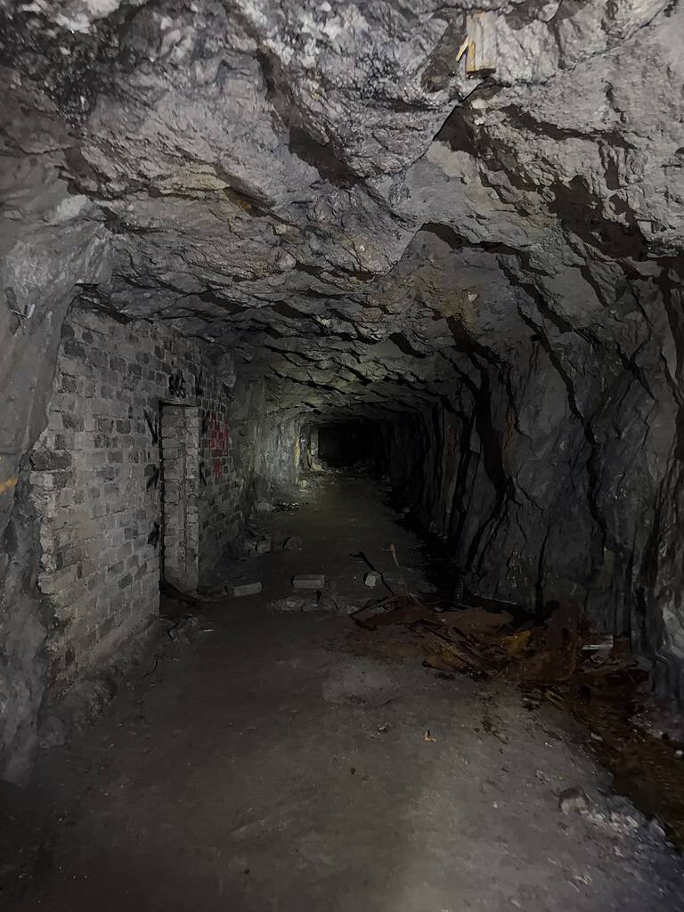 Messerschmitt Tunnel 1 IMG 4742 1 768x1024
