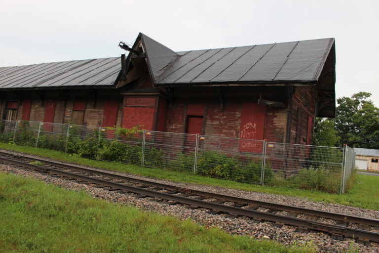 Abandoned train station 1 IMG 8627 768x512