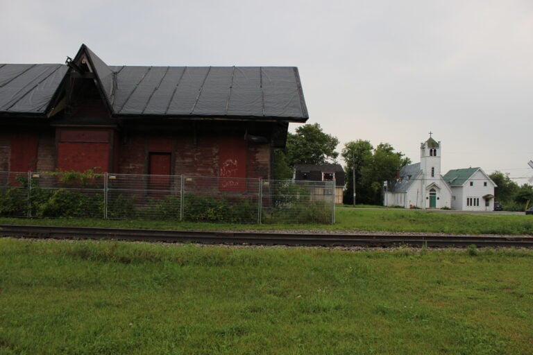 Abandoned train station 6 IMG 8629 768x512